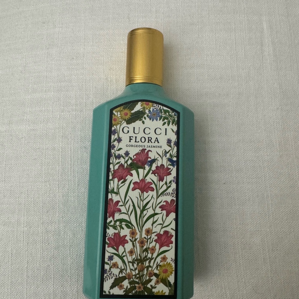 Authentic GUCCI flora gorgeous jasmine perfume